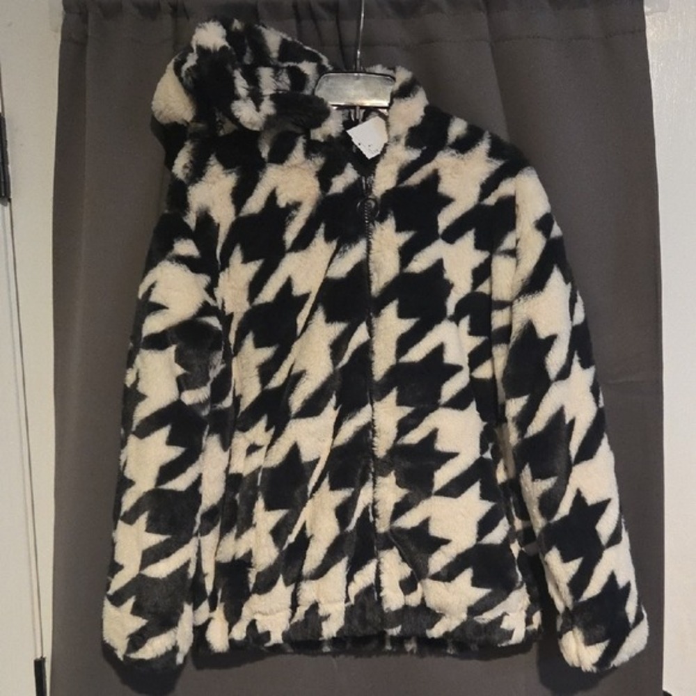 H&M Black & White Houndstooth‎ Faux Fur Hooded Jacket, Women's Small Coat